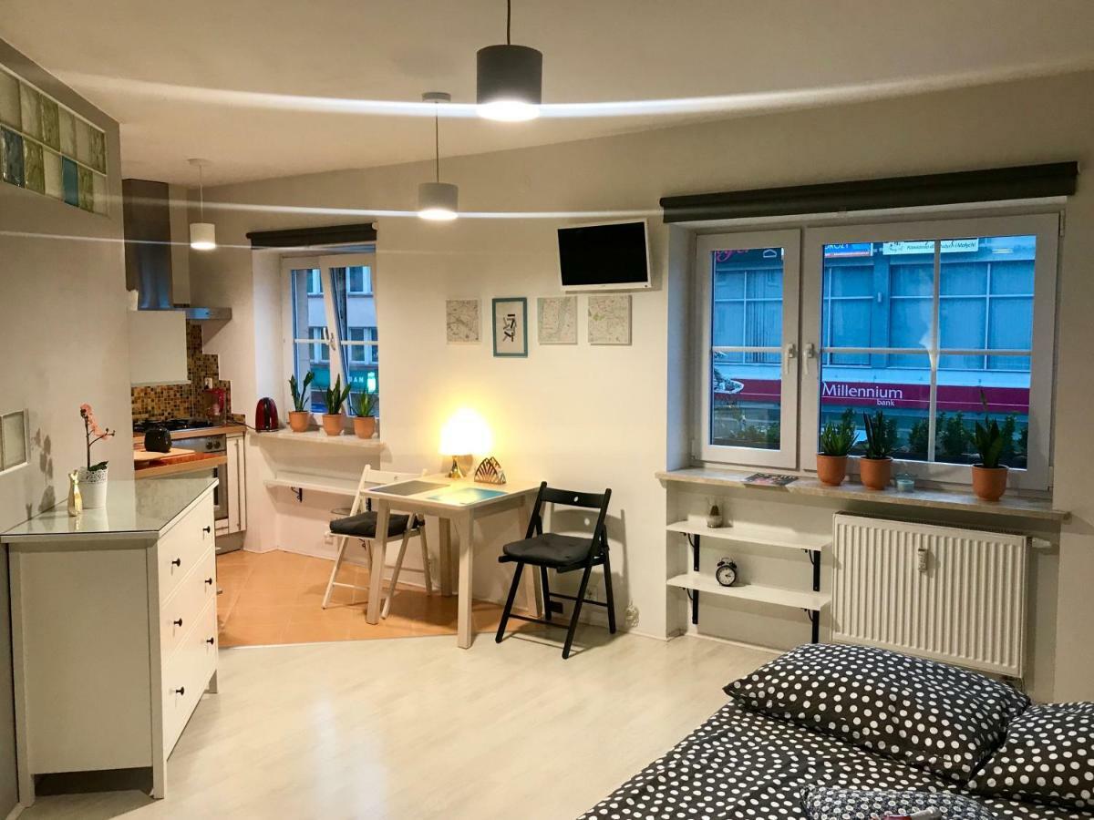 Apartament Centrum Zielona Góra Eksteriør billede